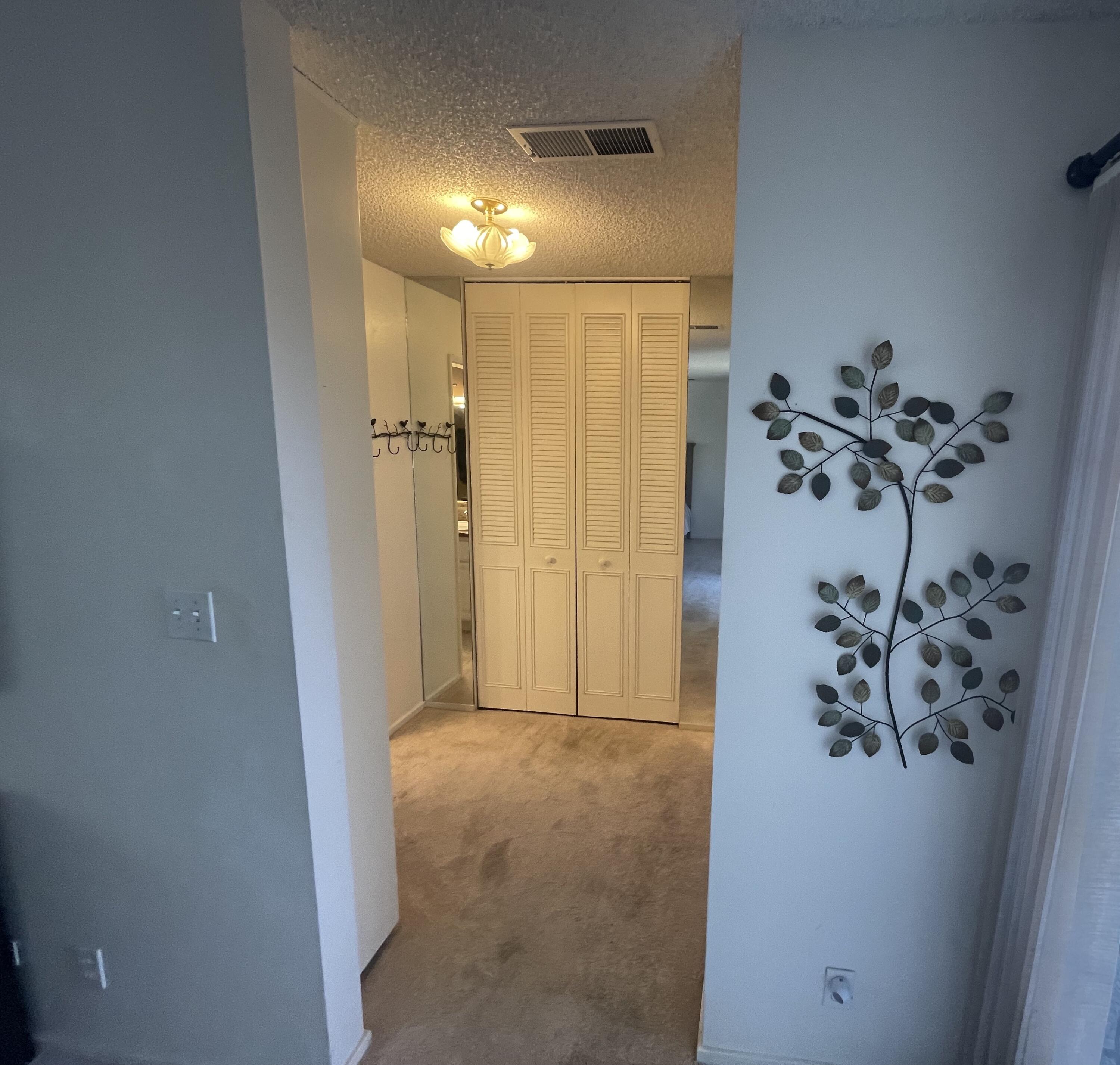 4170 Meander Drive Redding, CA 96001 - Photo 35 of 50 en bathroom with a shower