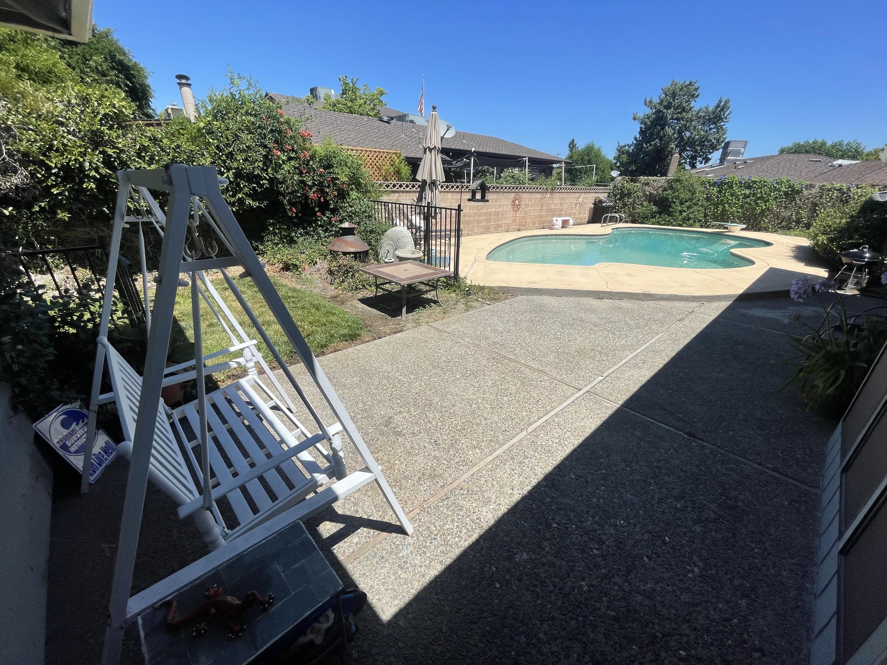 4170 Meander Drive Redding, CA 96001 - Photo 40 of 50