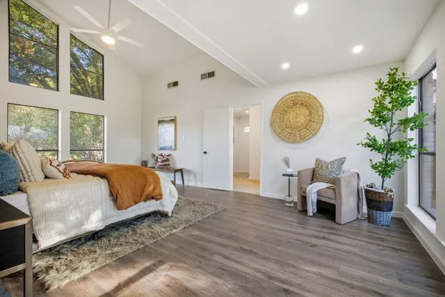 $480,000 | 6302 Cypress Creek, Windcrest, TX 78239