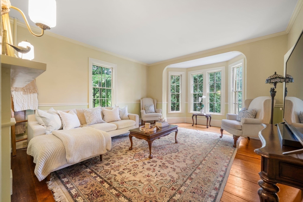 31 Broadway Hanover, MA 02339 - Photo 12 of 42
