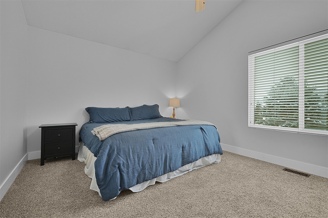 11487 Barnsley Road Lowell, MI 49331 - Photo 12 of 30
