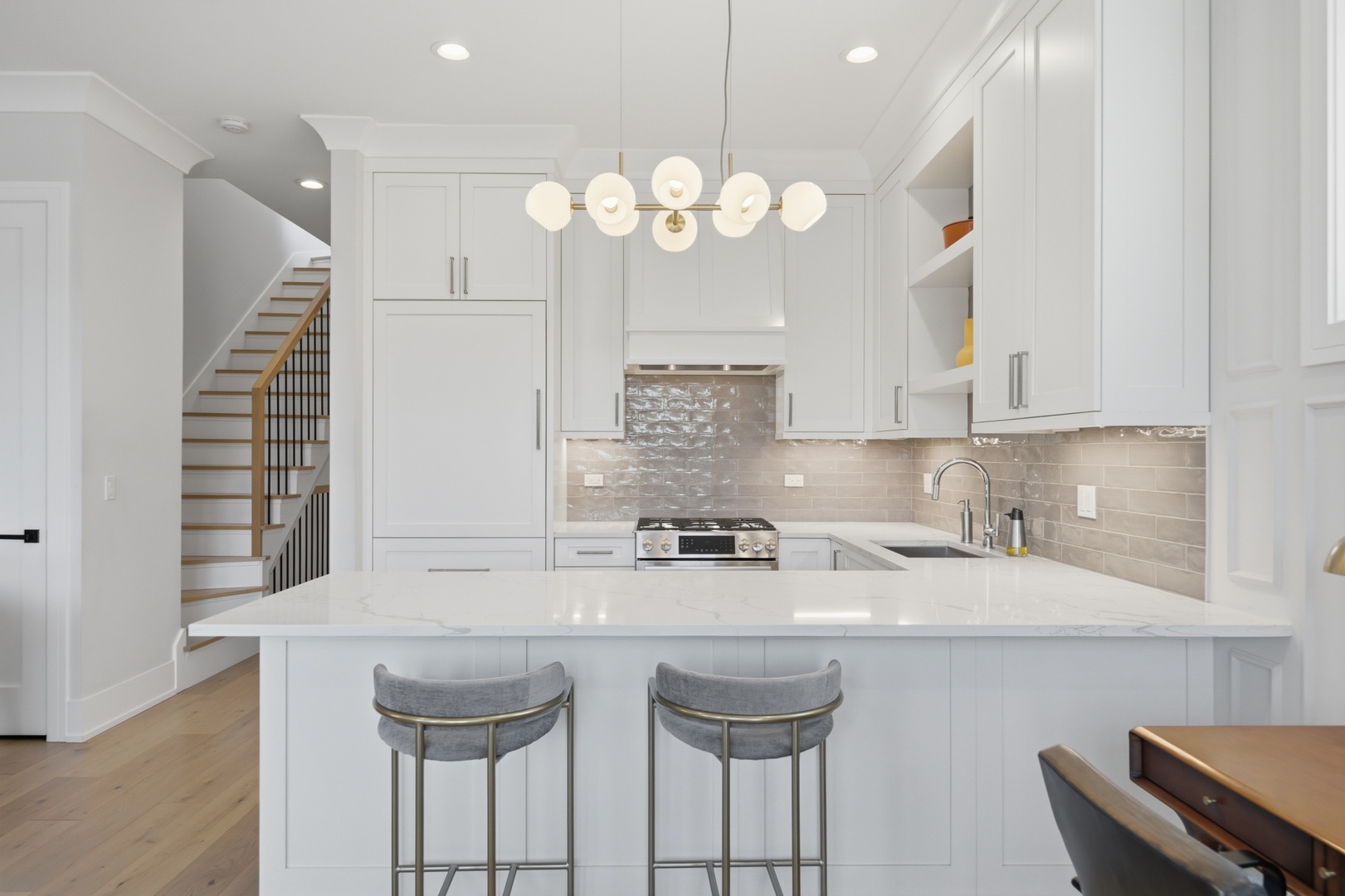 1145 West Addison Street, Unit 3 Chicago, IL 60613 - Photo 7 of 25