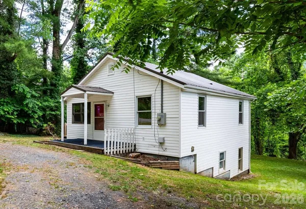 $349,900 | 129 Shelburne Road, Asheville, NC 28806