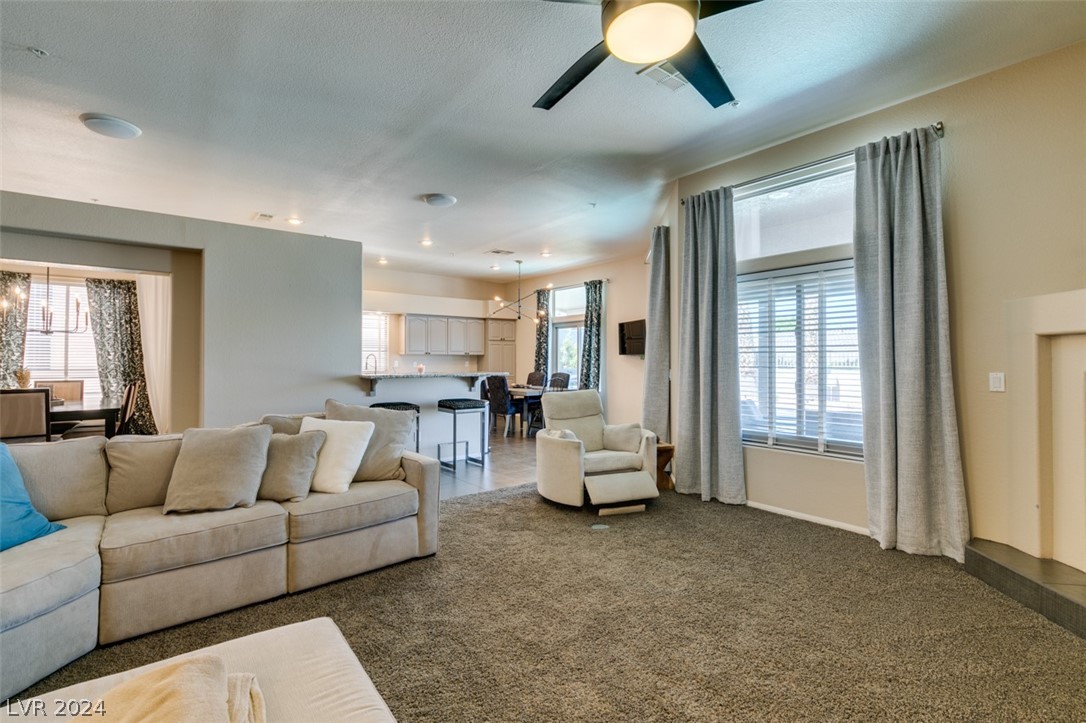 381 Desert Cove Road Henderson, NV 89012 - Photo 12 of 57 Gallery Image 12