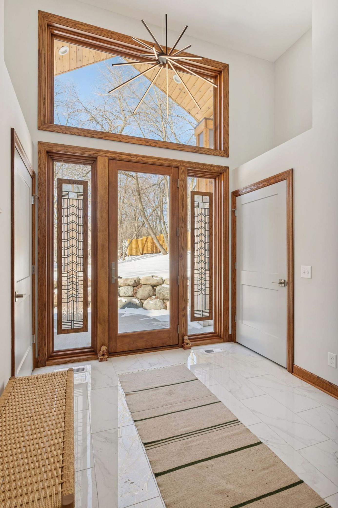 5517 Dickson Road Minnetonka, MN 55345 - Photo 14 of 57
