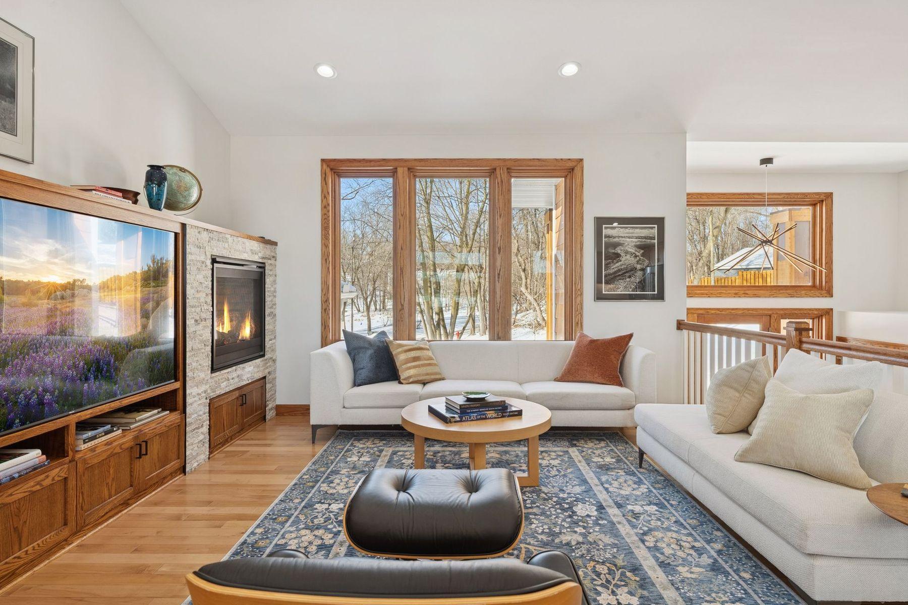 5517 Dickson Road Minnetonka, MN 55345 - Photo 16 of 57