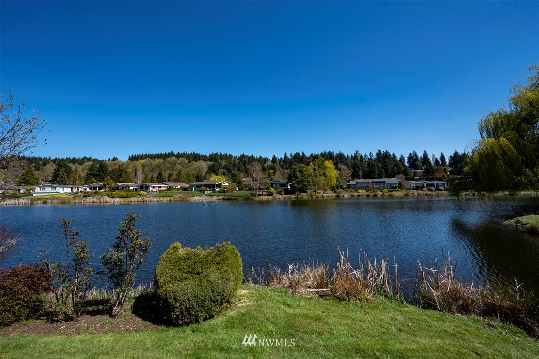 1026 Park Circle Bothell, WA 98021 - Photo 15 of 19