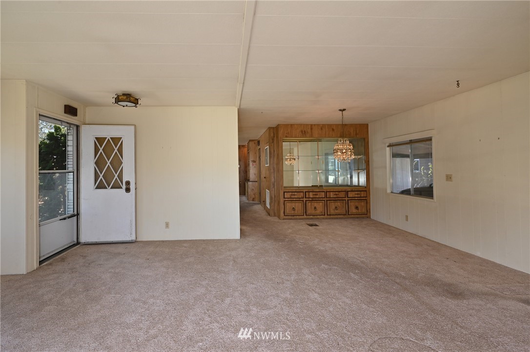 1026 Park Circle Bothell, WA 98021 - Photo 4 of 19