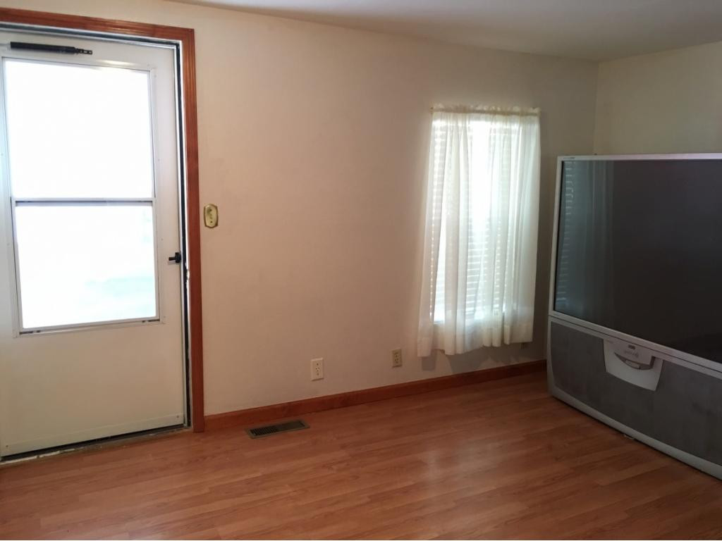 5128 Hummingbird Road Coeburn, VA 24230 - Photo 19 of 36 DenOffice