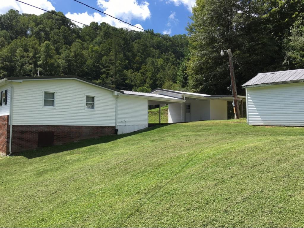 5128 Hummingbird Road Coeburn, VA 24230 - Photo 30 of 36 Photo 30