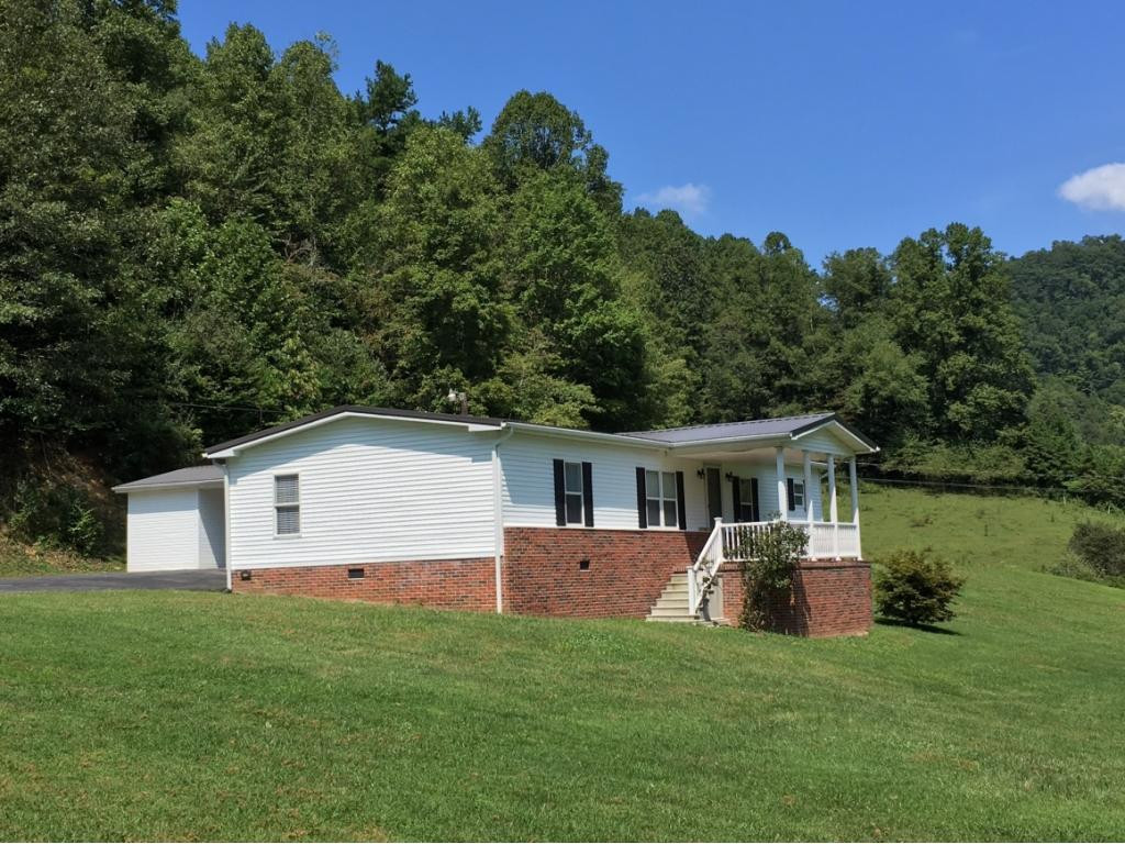 5128 Hummingbird Road Coeburn, VA 24230 - Photo 36 of 36 A Great Place to Call Home