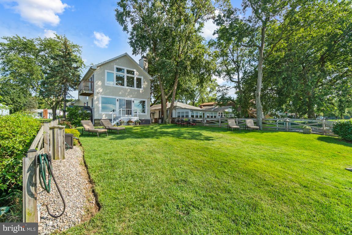 8100 Main Creek Road Pasadena, MD 21122 - Photo 31 of 40 Enjoy the lush yard a variety of ways