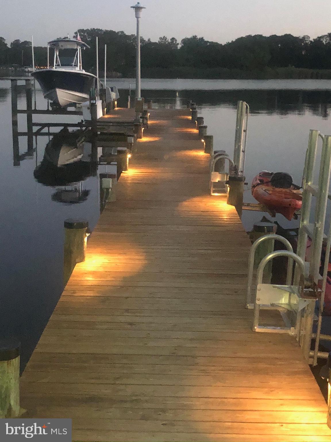 8100 Main Creek Road Pasadena, MD 21122 - Photo 38 of 40 Dock lights provide assistance w/ night activities