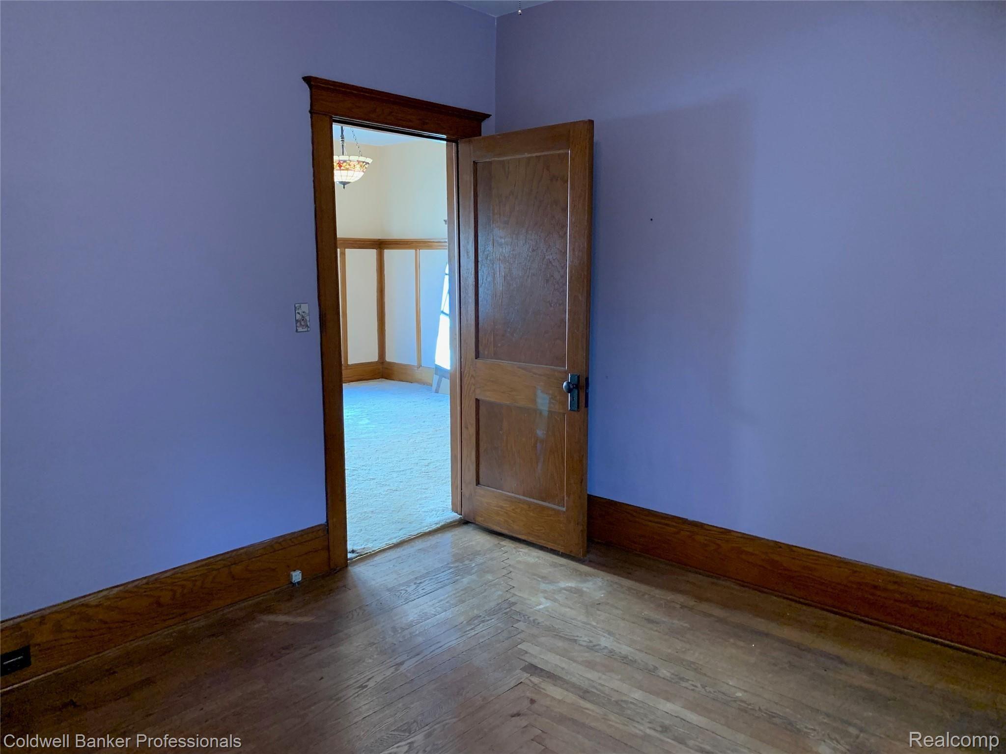 8250 Clinton River Road Sterling Heights, MI 48314 - Photo 11 of 22 Spacious First Floor Master!