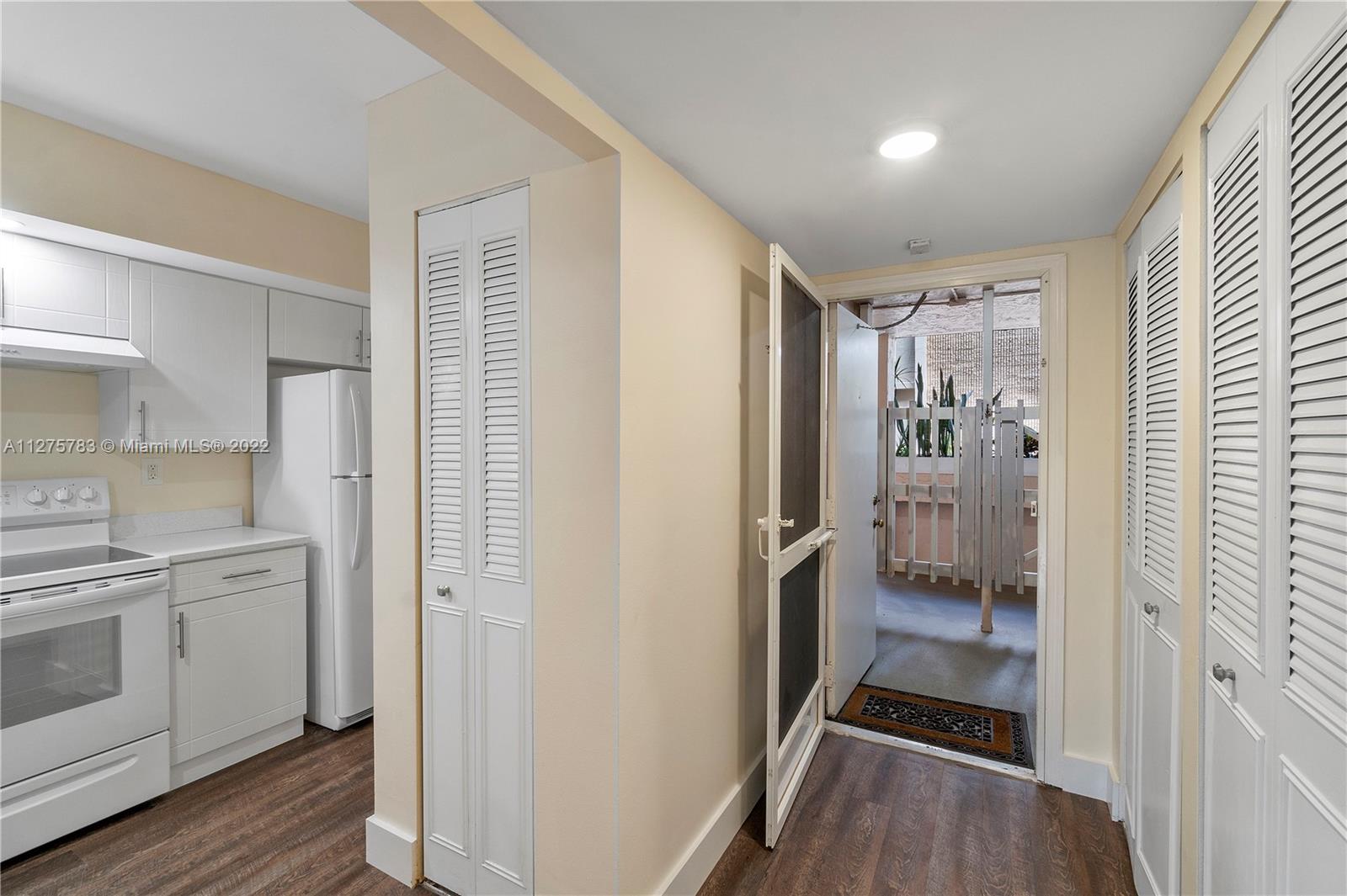 6800 Cypress Road, Unit 216 Plantation, FL 33317 - Photo 11 of 14 Gallery Image 11
