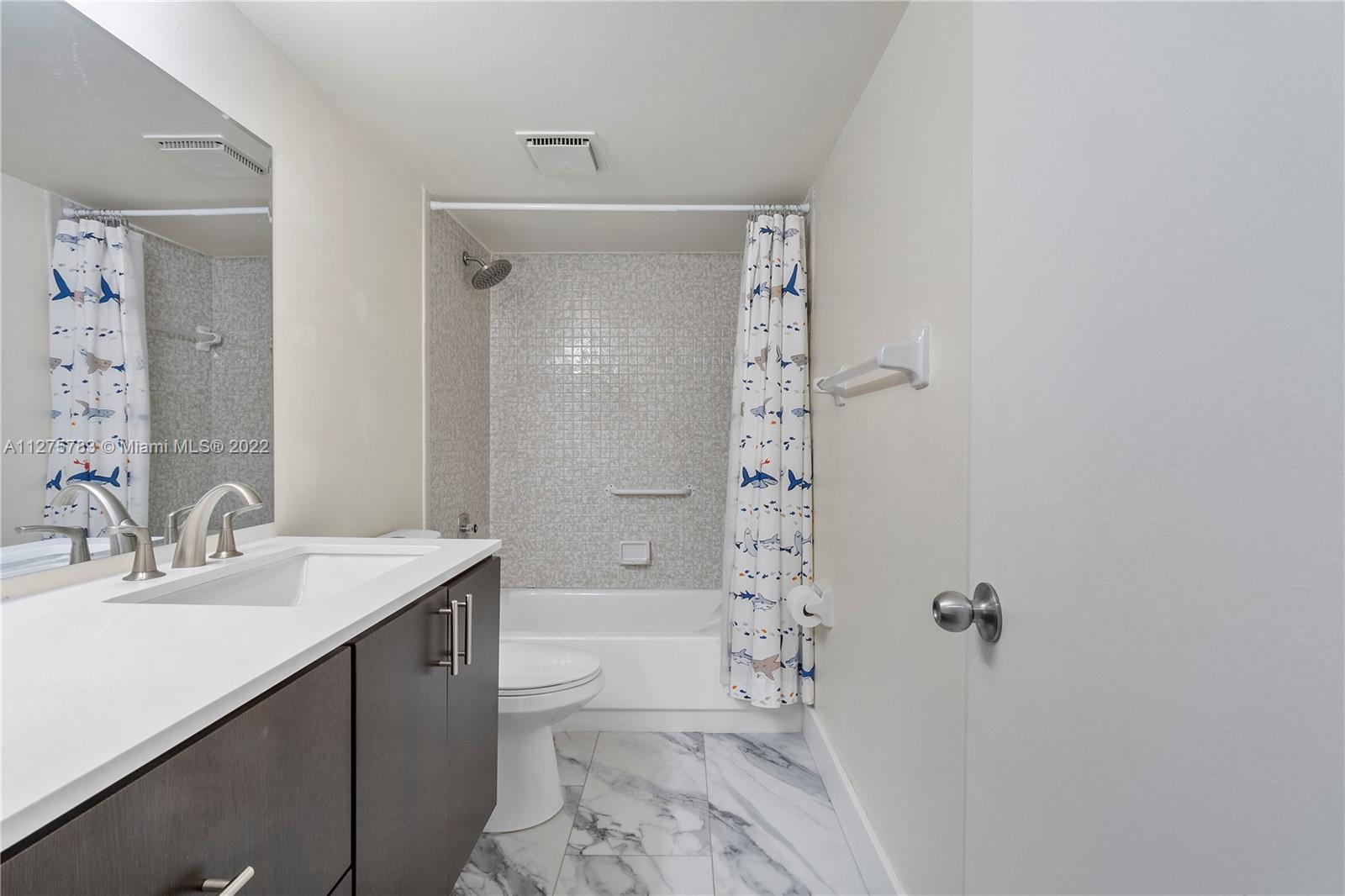 6800 Cypress Road, Unit 216 Plantation, FL 33317 - Photo 9 of 14 Gallery Image 9