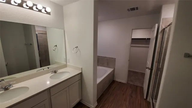 $2,000 | 120 Konik Road, Georgetown, TX 78626