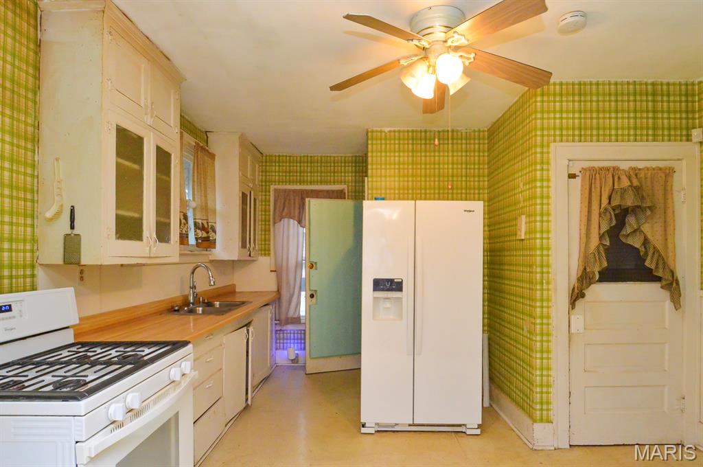 408 East Union Street Edwardsville, IL 62025 - Photo 12 of 24