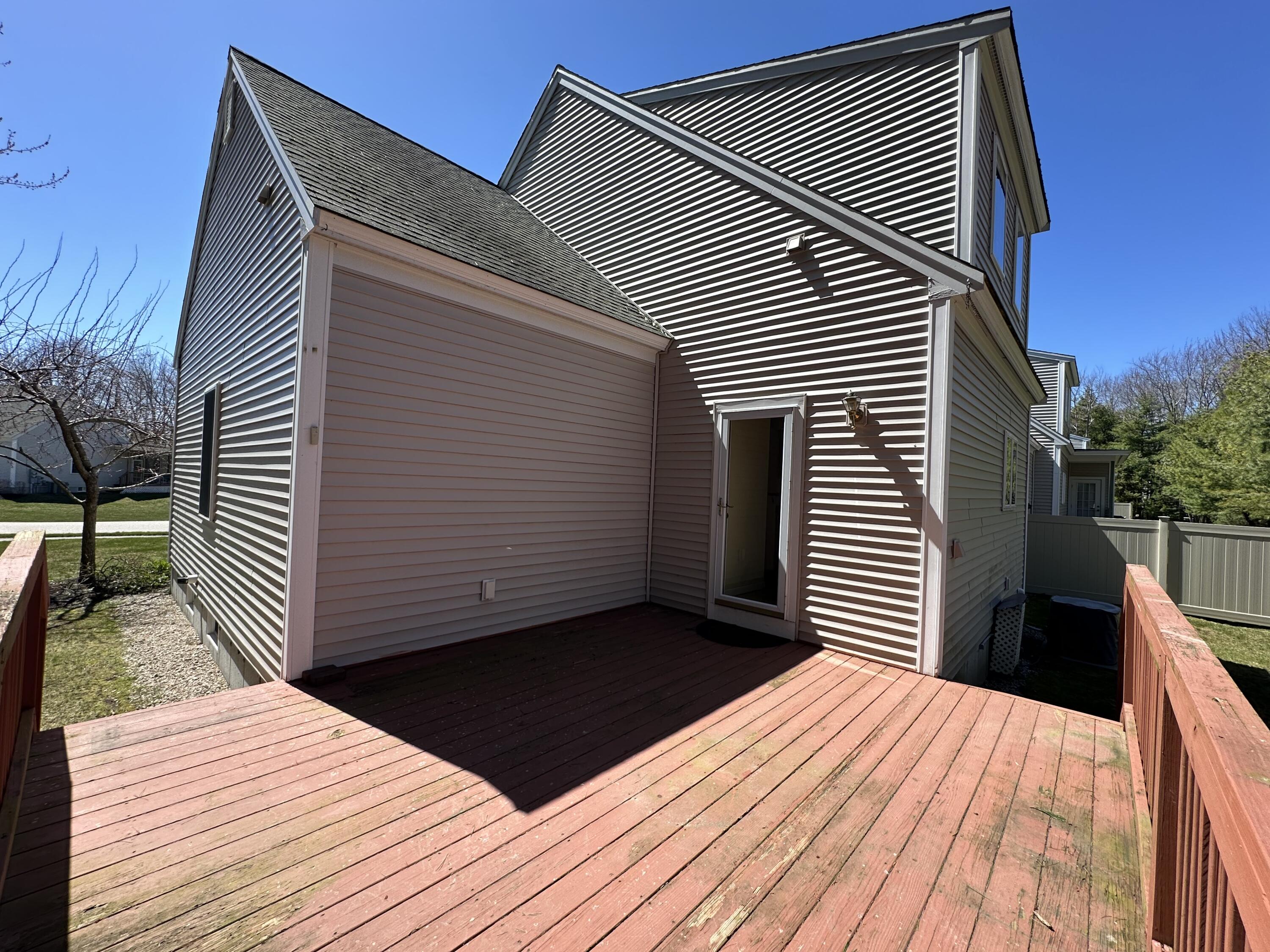 29 Sylvan Way, Unit 7 Wells, ME 04090 - Photo 4 of 44 IMG_9671