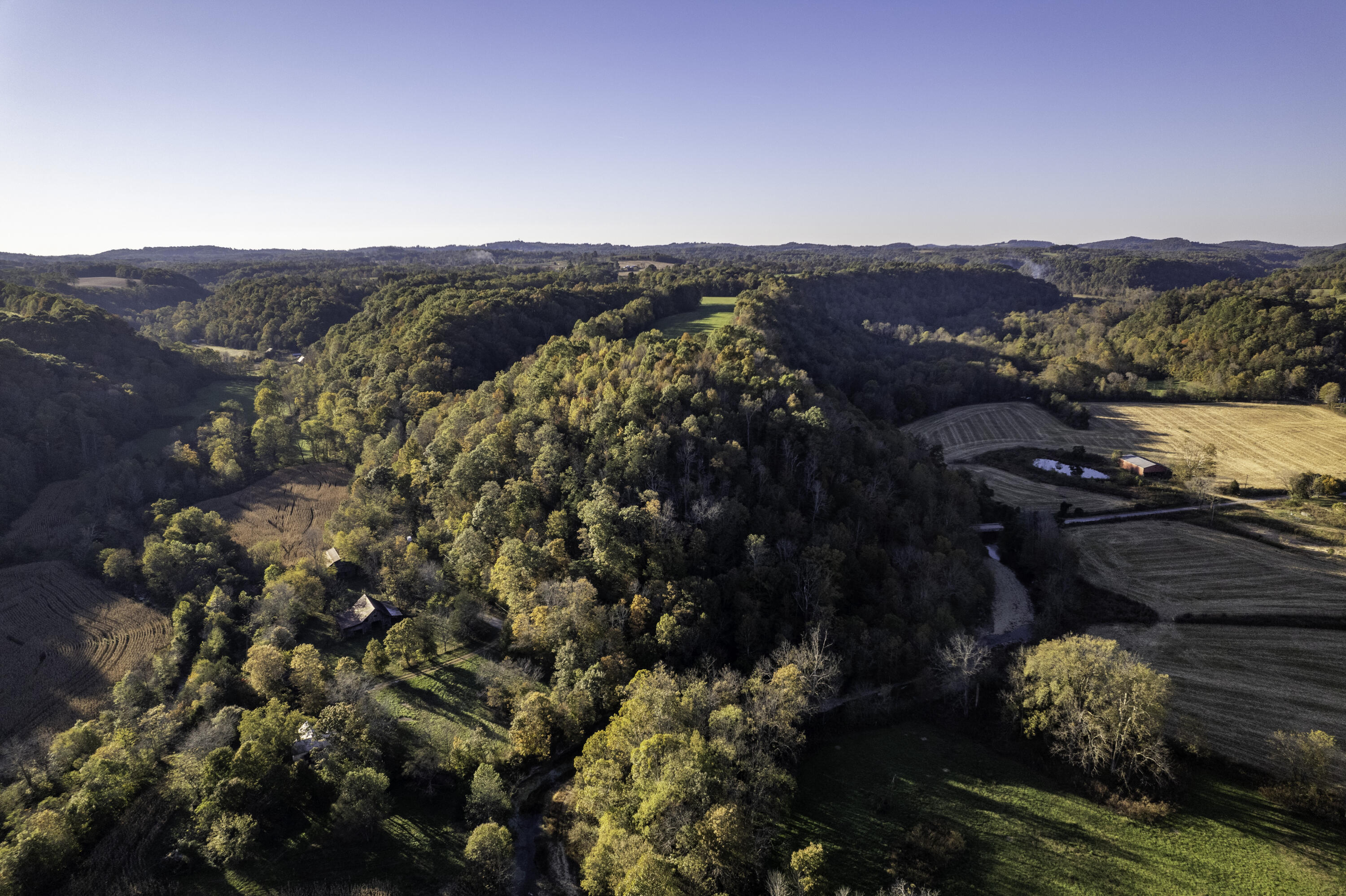 9999 Vaught Ridge Road Science Hill, KY 42553 - Photo 3 of 12 DJI_0305