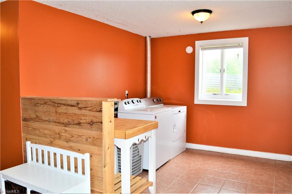170 Baker Crossroad Road Madison, NC 27025 - Photo 23 of 30 Basement: Laundry Room