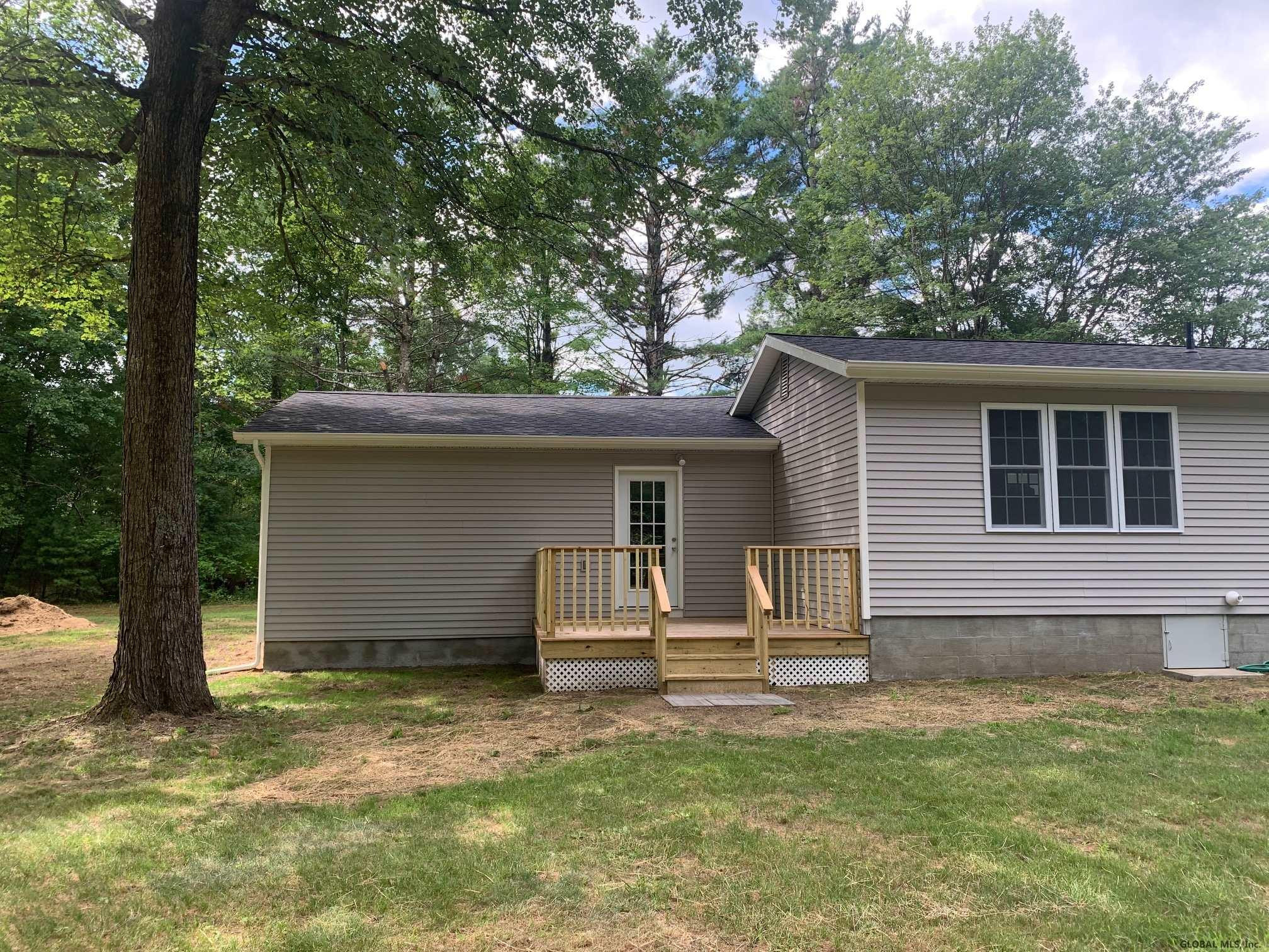 34 Ballard Road Wilton, NY 12831 - Photo 3 of 21 Photo 3