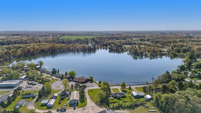 $264,900 | 271 Pine Drive, Greenville, MI 48838