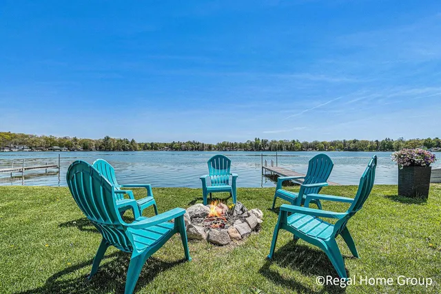 $264,900 | 271 Pine Drive, Greenville, MI 48838