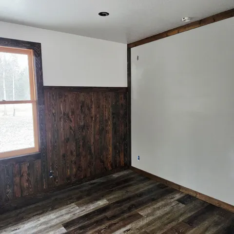 $250,000 | 9289 Dawson Road Northwest, Angle Inlet, MN 56711