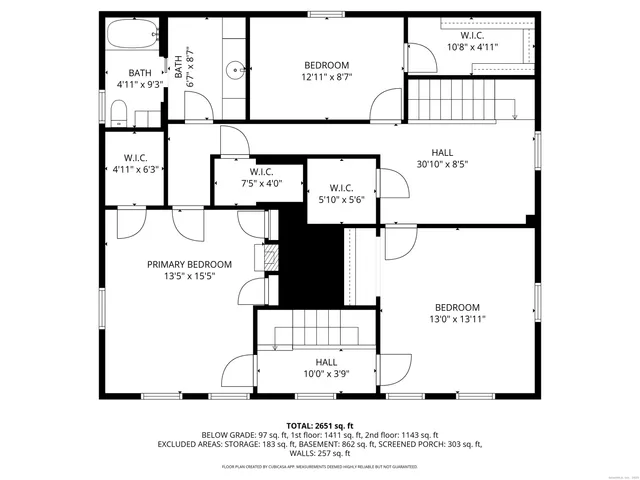 a view of a flower in a garden