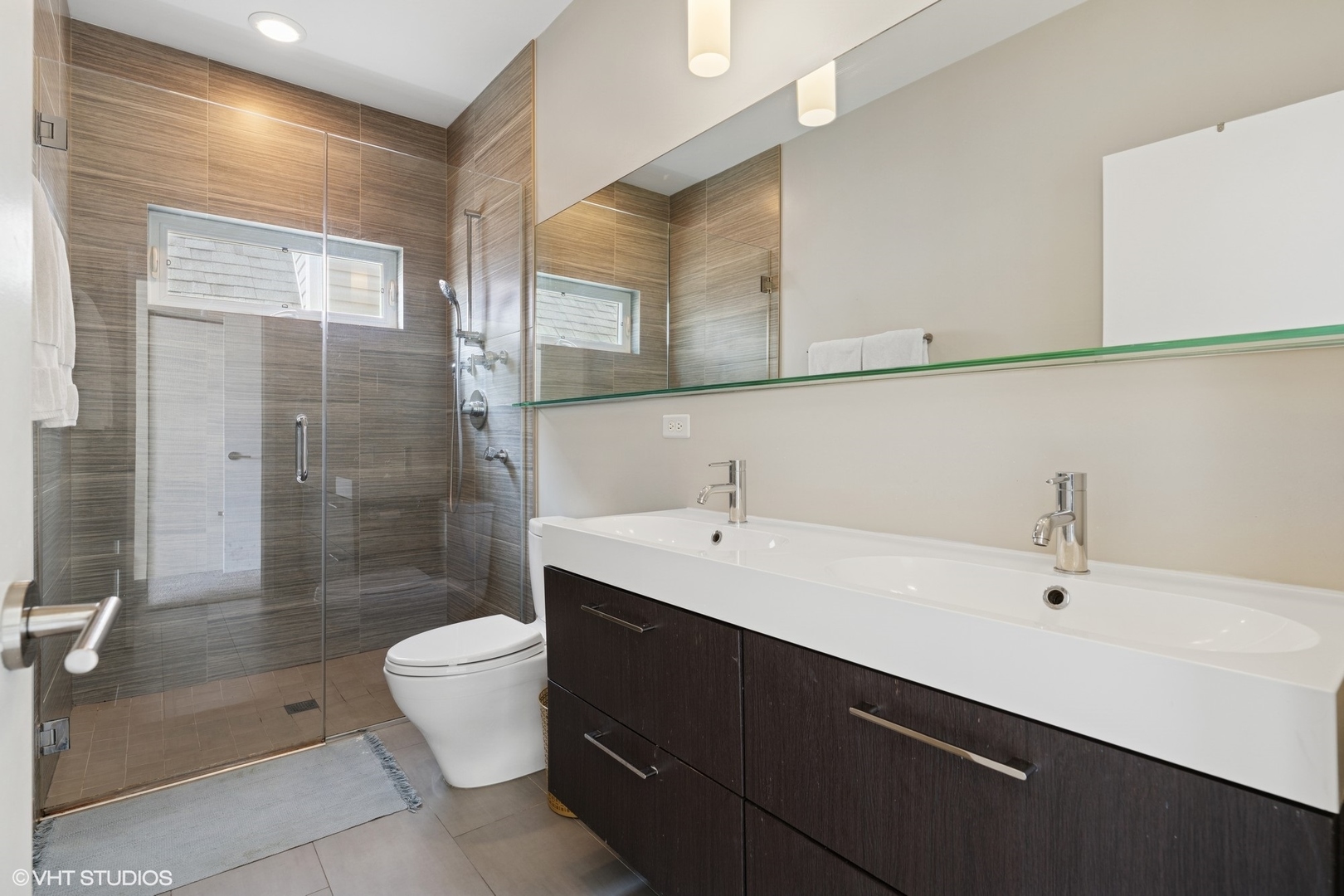 2920 North Ridgeway Avenue Chicago, IL 60618 - Photo 14 of 29 Gallery Image 14