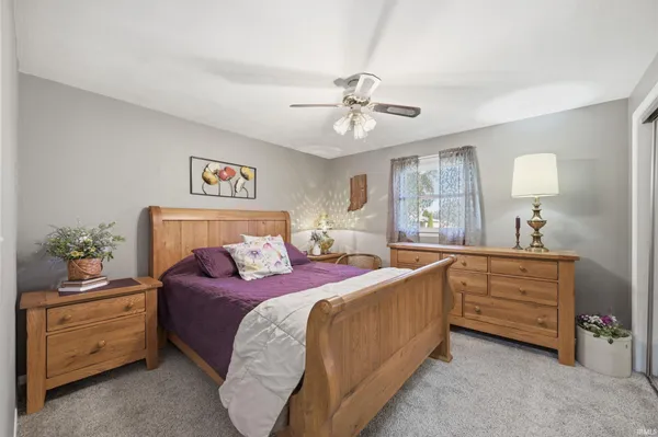 $245,000 | 431 South Hardacre Court, New Castle, IN 47362