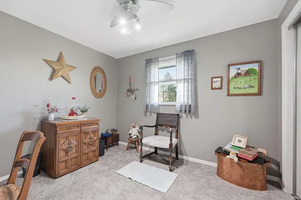 $245,000 | 431 South Hardacre Court, New Castle, IN 47362