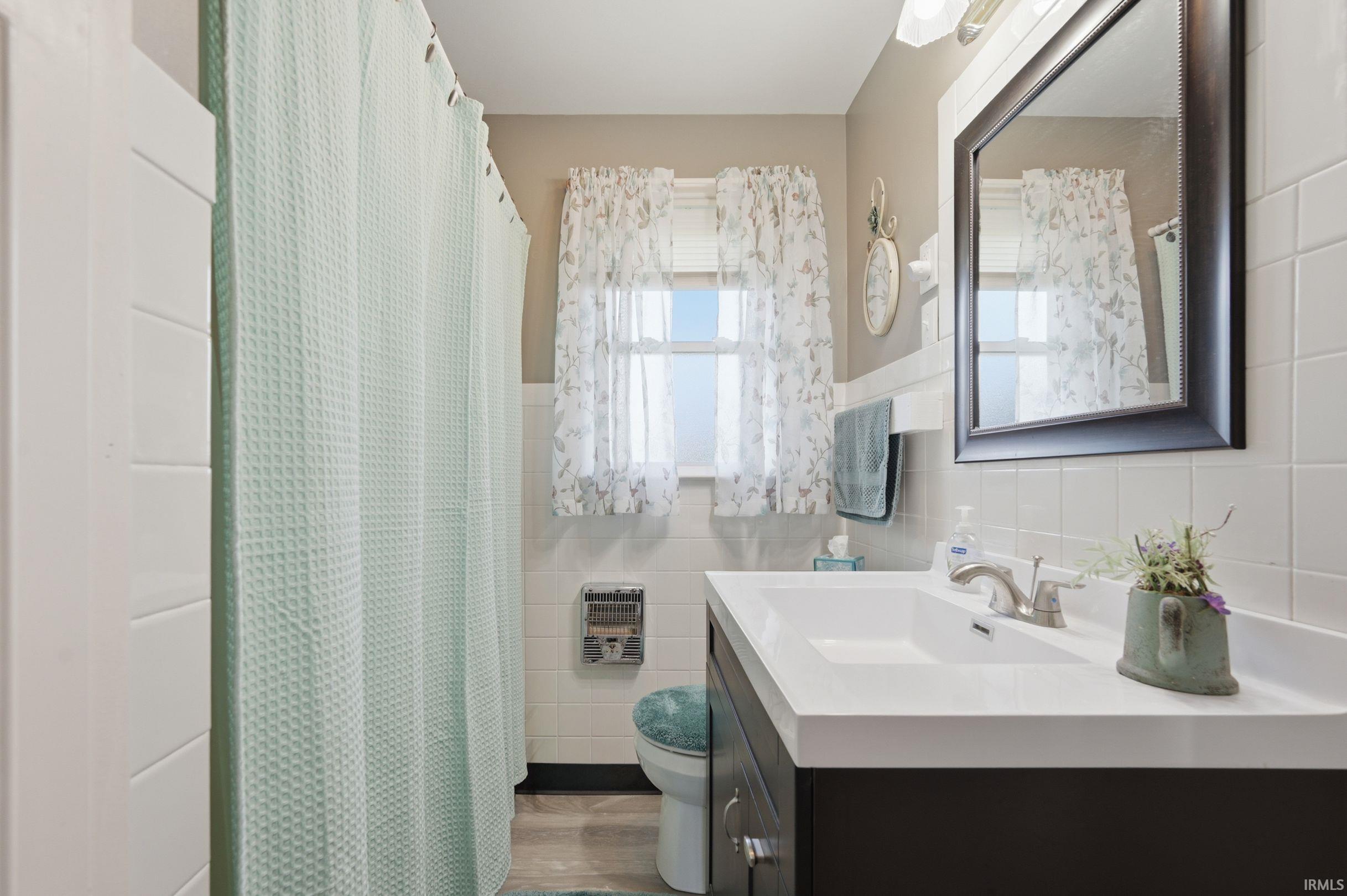 431 South Hardacre Court New Castle, IN 47362 - Photo 16 of 22