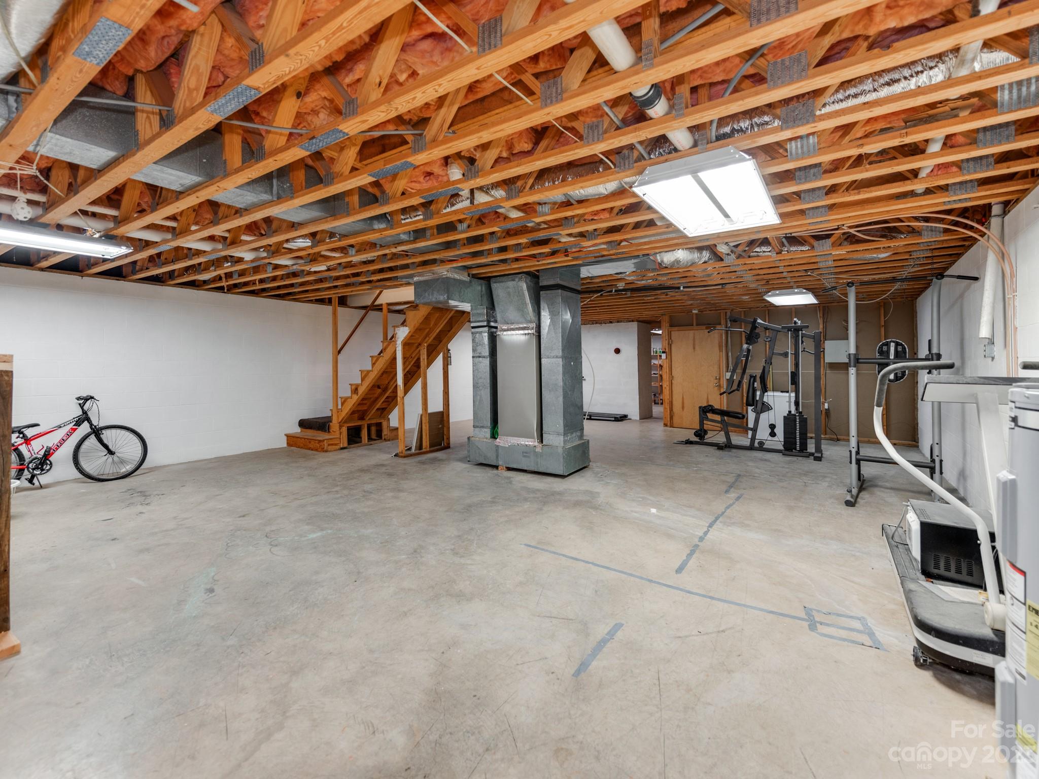 33702 Western Road Albemarle, NC 28001 - Photo 29 of 42 a view of garage