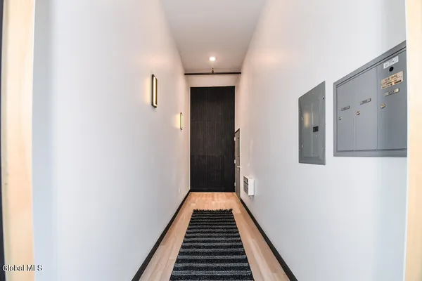 $2,000 | 1859 Western Avenue, Unit 201, Guilderland, NY 12203