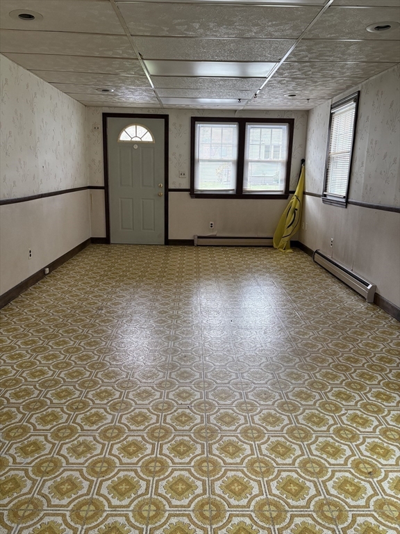9 Longview Road Wilmington, MA 01887 - Photo 3 of 16 Gallery Image 3