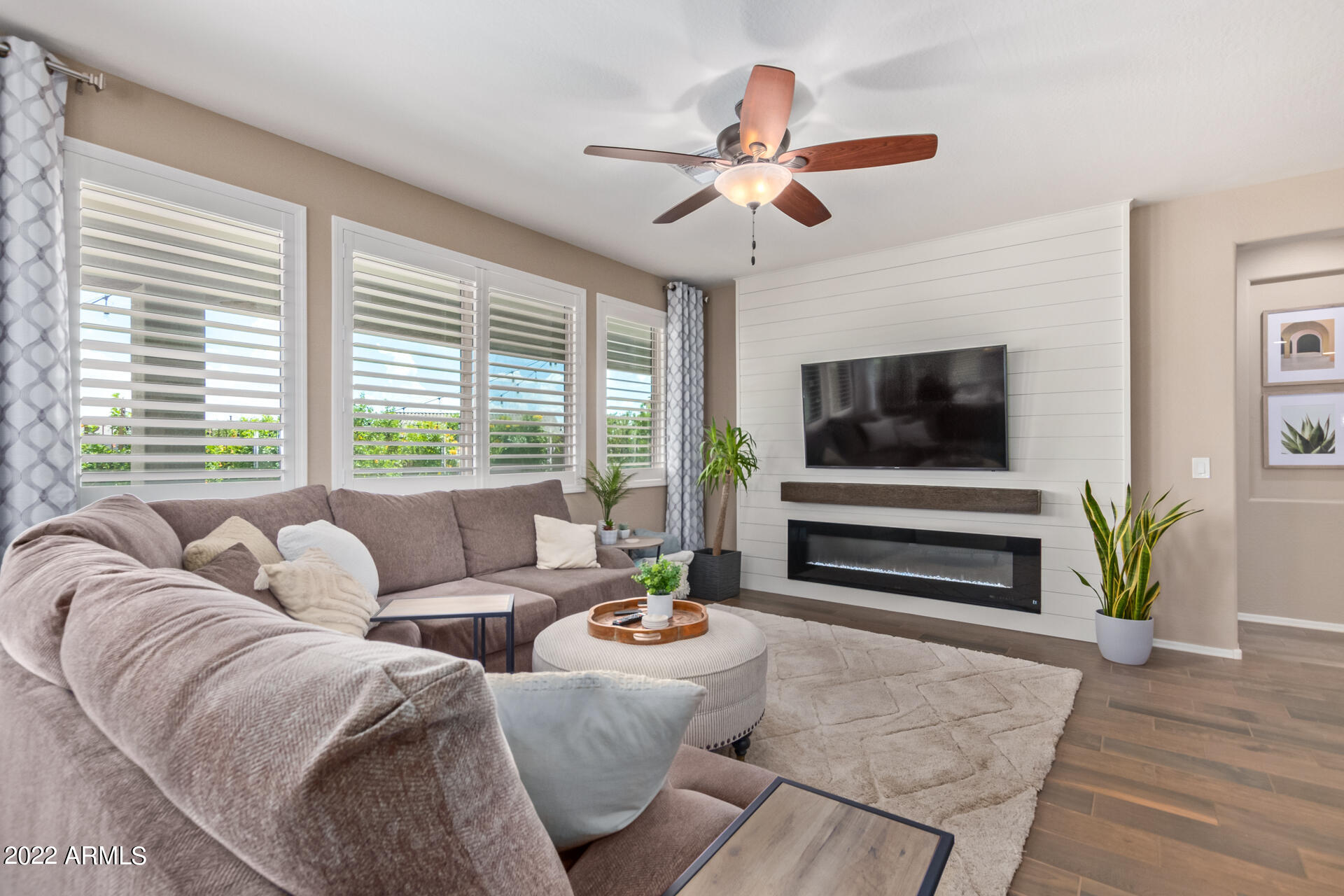 22503 East Calle De Flores Queen Creek, AZ 85142 - Photo 2 of 57 Calle de Flores