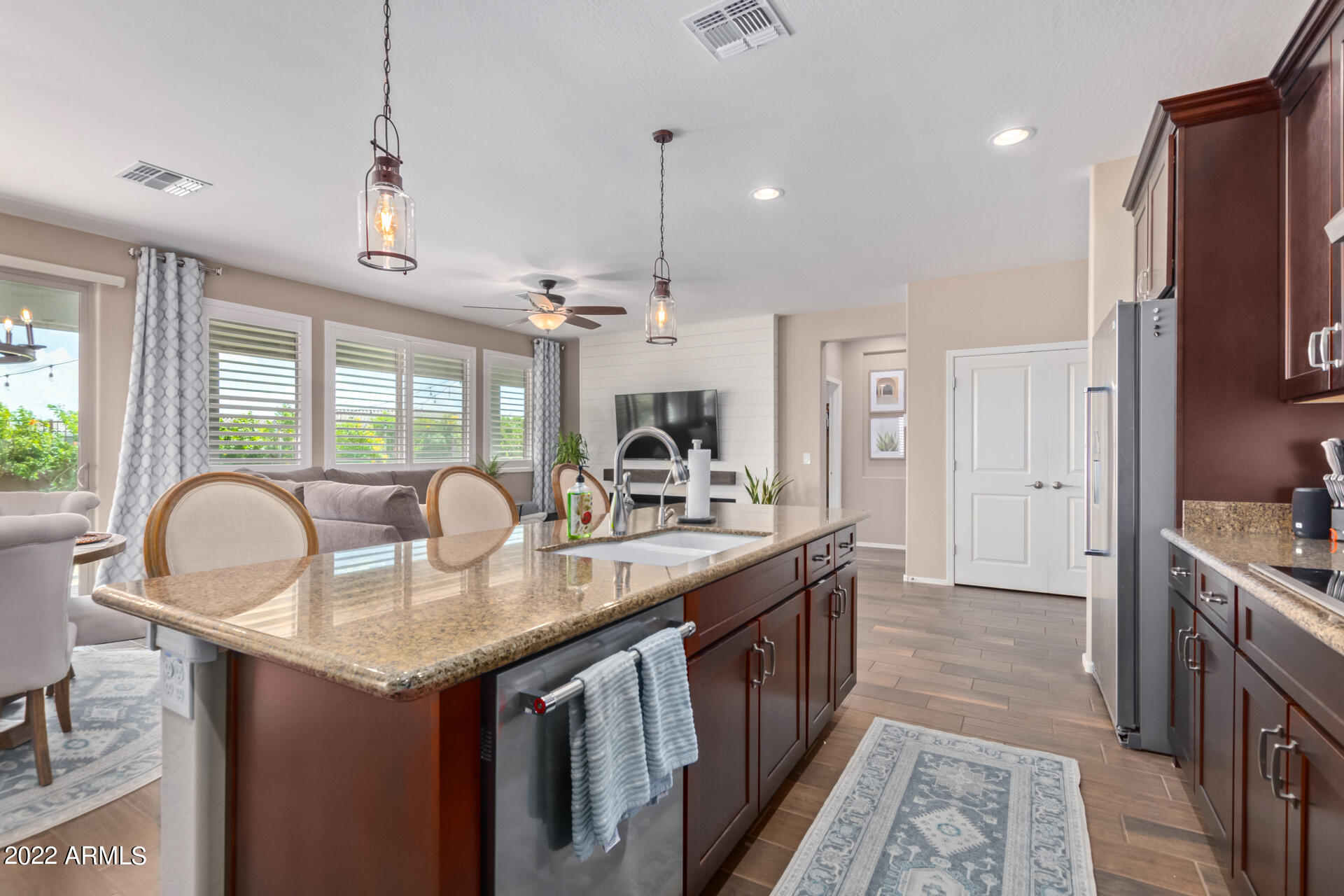 22503 East Calle De Flores Queen Creek, AZ 85142 - Photo 21 of 57 16 - Calle de Flores