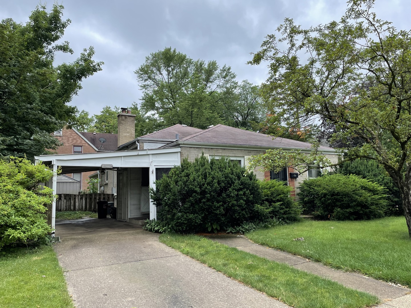 119 Pine Avenue Riverside, IL 60546 - Photo 3 of 14