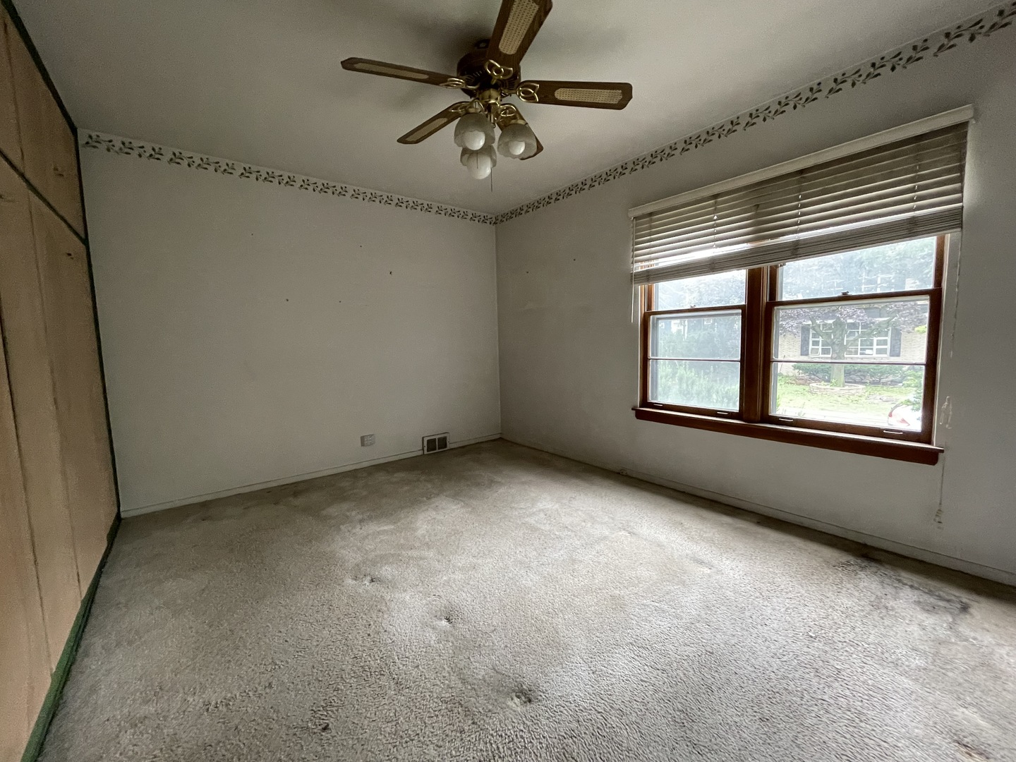 119 Pine Avenue Riverside, IL 60546 - Photo 8 of 14