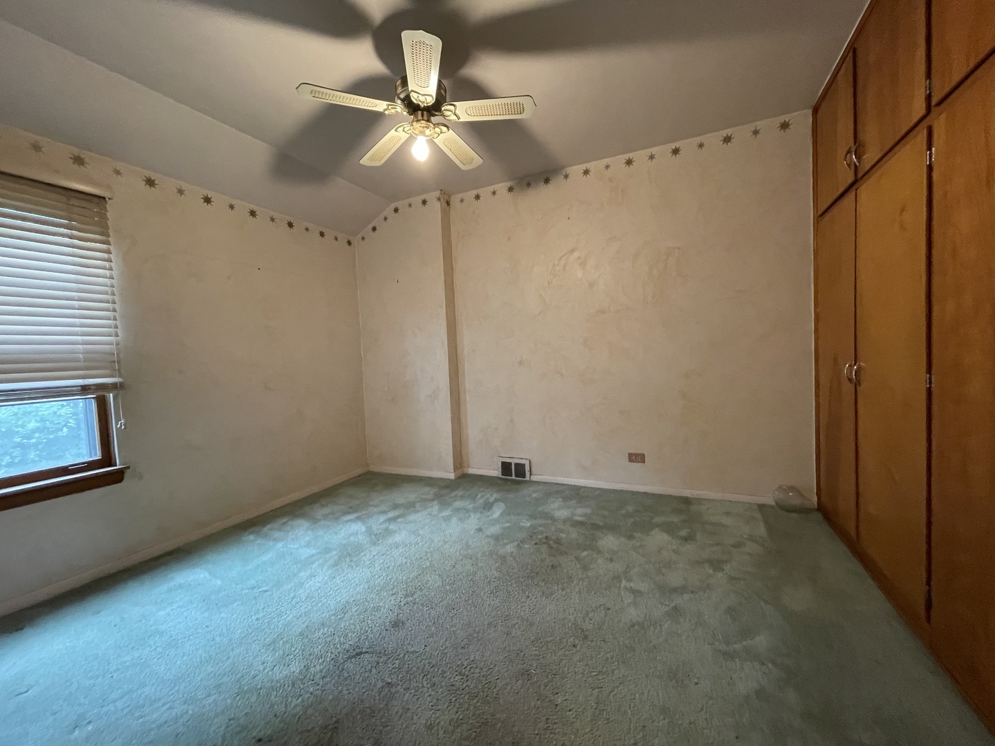 119 Pine Avenue Riverside, IL 60546 - Photo 9 of 14