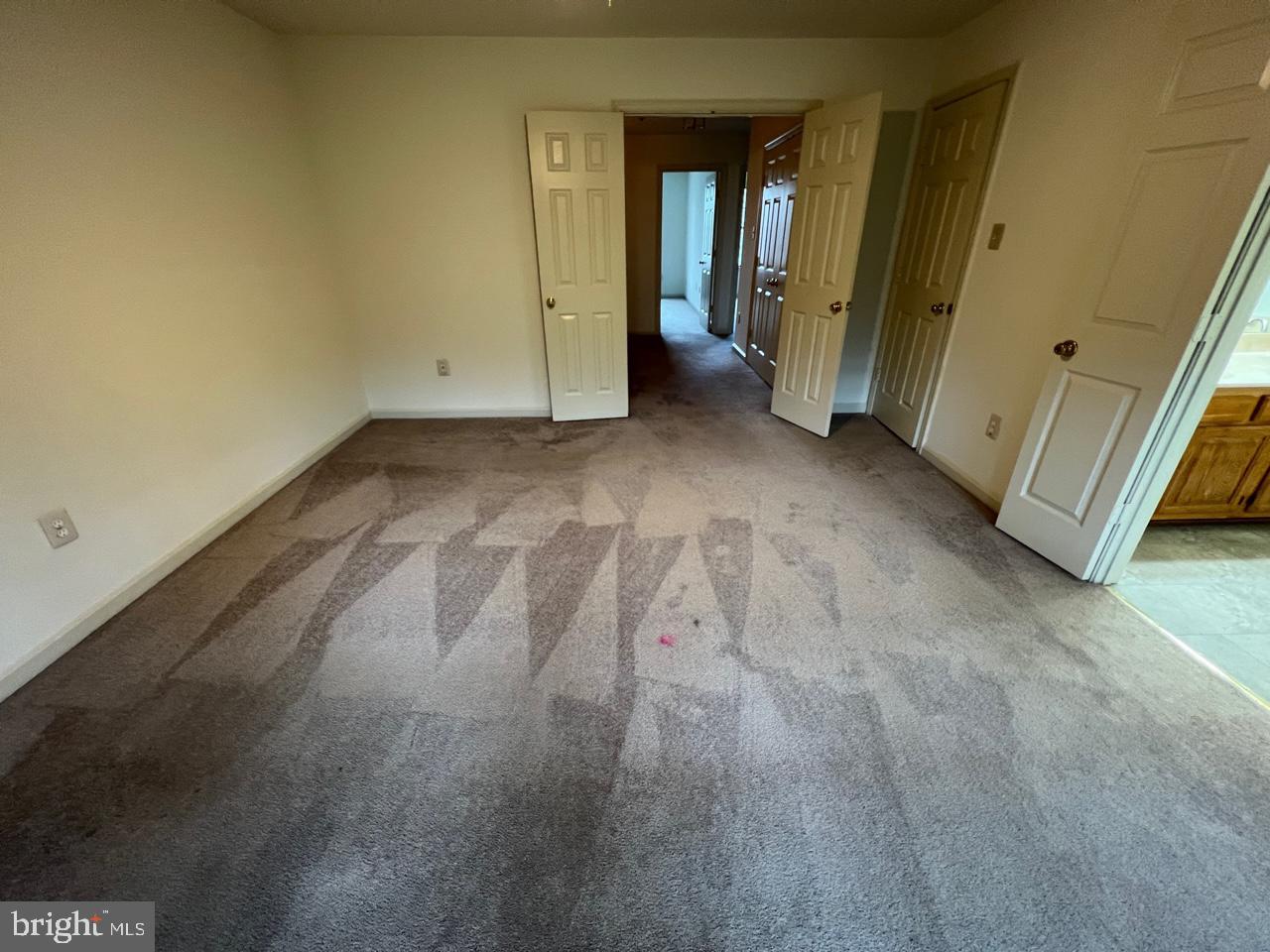 17911 Dumfries Circle Olney, MD 20832 - Photo 19 of 29 a view of a room with wooden floor