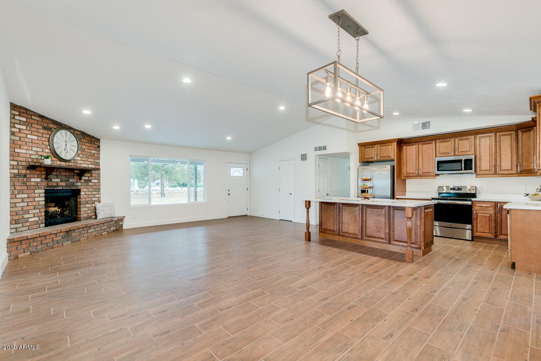 7219 North Citrus Road Waddell, AZ 85355 - Photo 6 of 64 09-Citrus