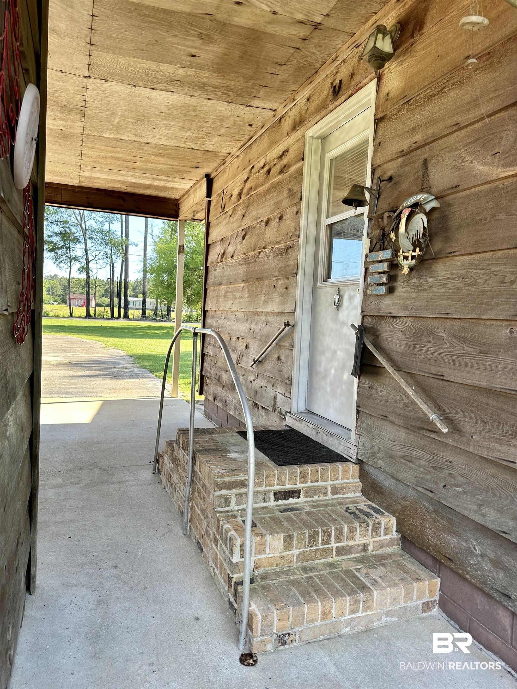 303 Riddle Road Brewton, AL 36426 - Photo 15 of 20