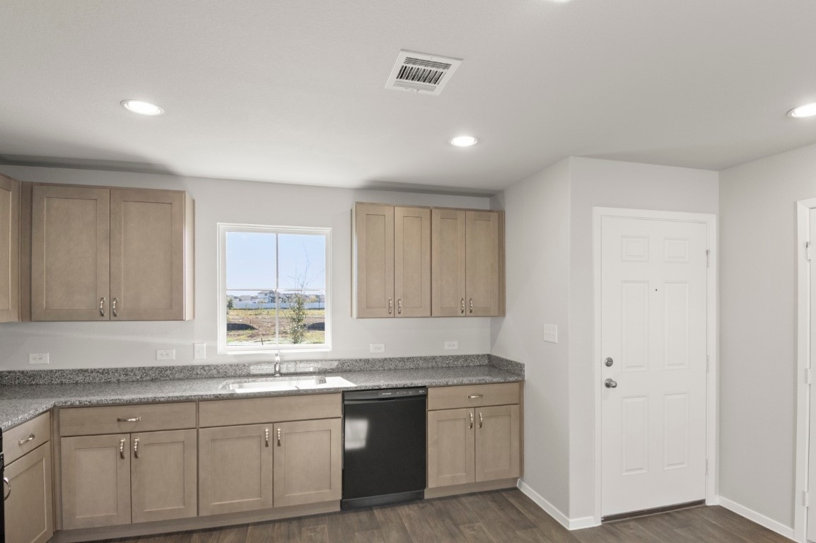 117 Summer Drive Elgin, TX 78621 - Photo 21 of 36