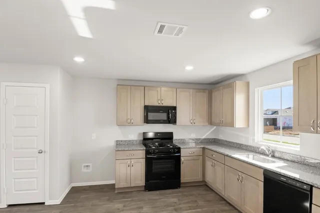 $206,110 | 117 Summer Drive, Elgin, TX 78621