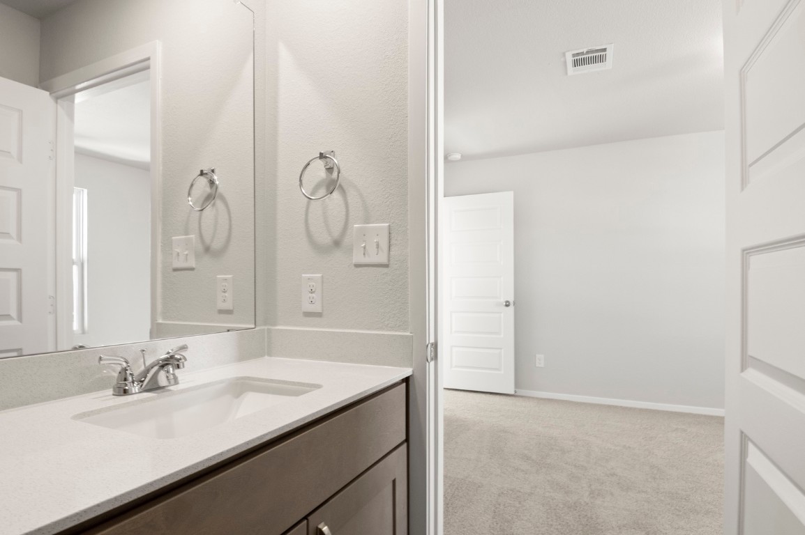 117 Summer Drive Elgin, TX 78621 - Photo 28 of 36