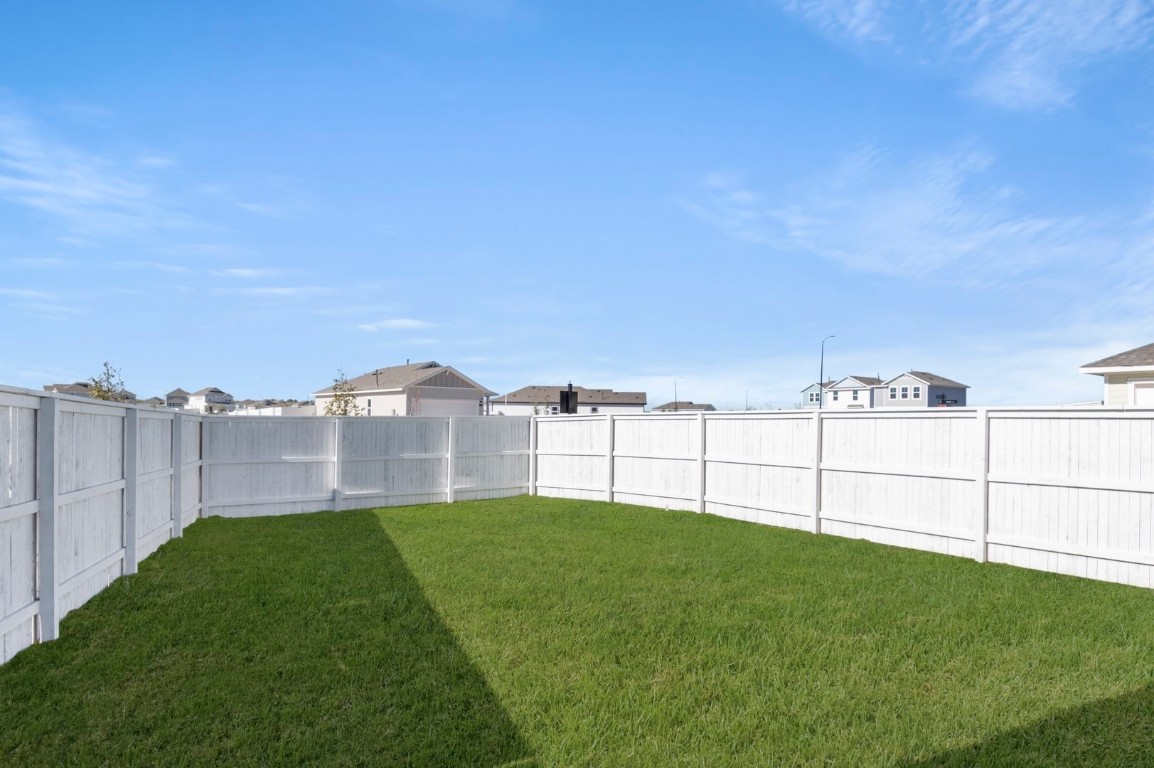 117 Summer Drive Elgin, TX 78621 - Photo 34 of 36