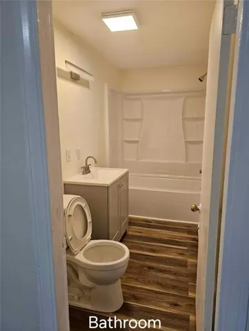 $2,100 | 37 Richelieu Street, Unit 1, Woonsocket, RI 02895
